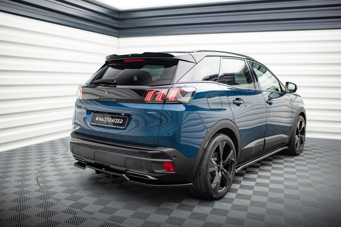 Maxton Spoiler CAP für Peugeot 3008 GT-Line Mk2 Facelift schwarz Hochglanz