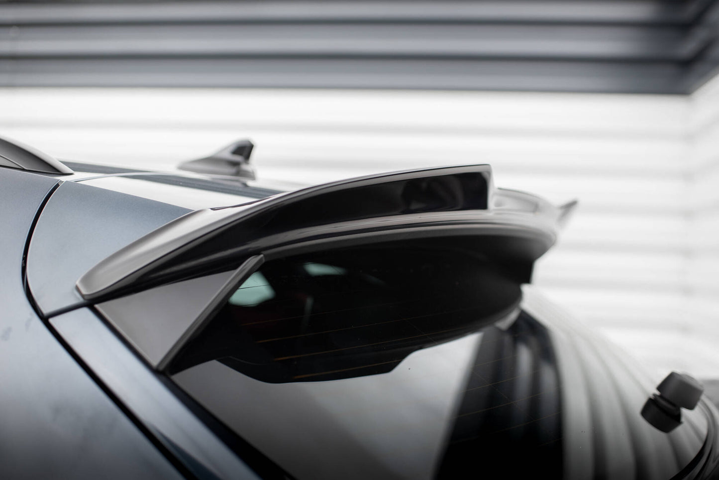 Maxton Höher Spoiler CAP für 3D Cupra Formentor Mk1 schwarz Hochglanz