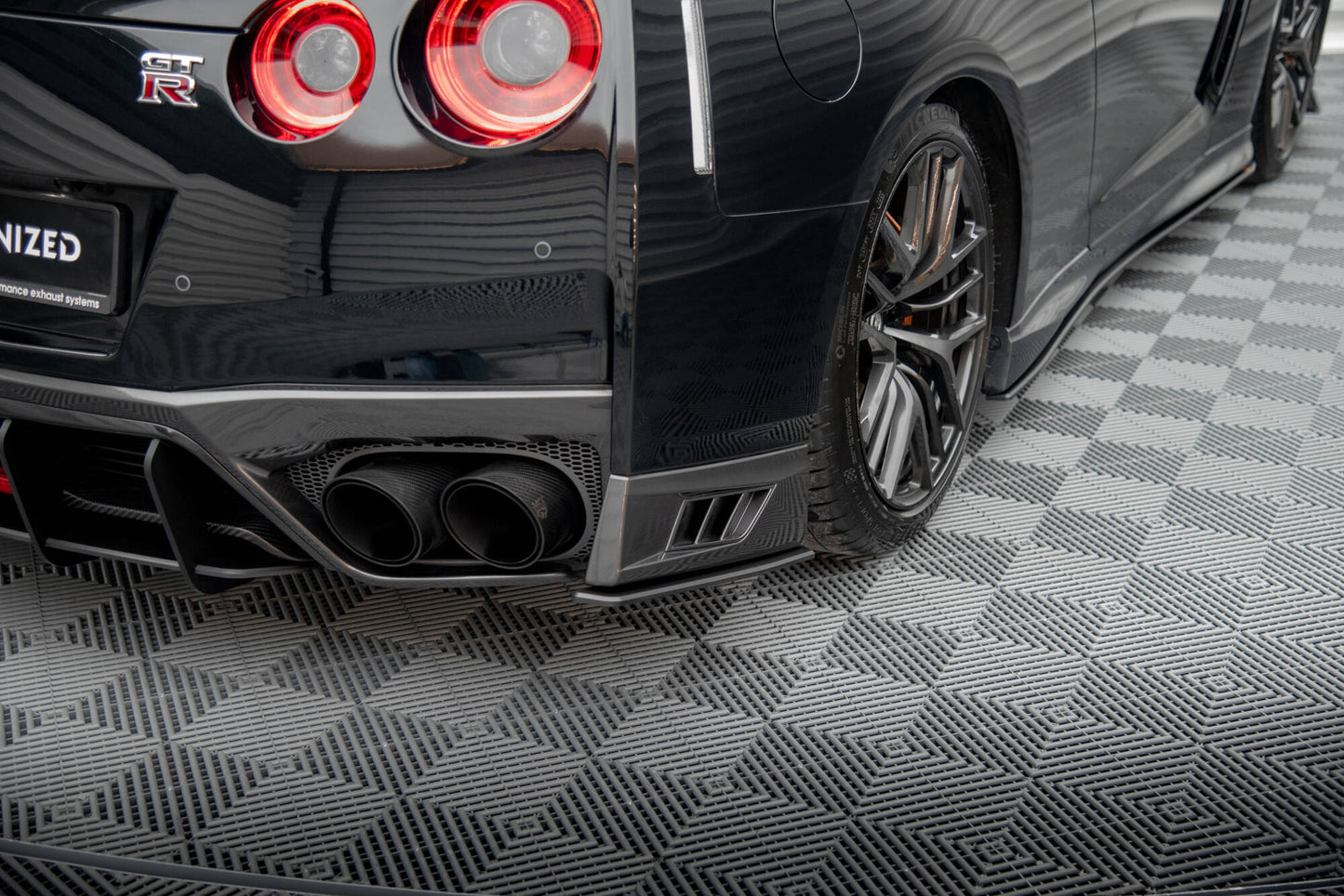 Maxton Street Pro Heck Ansatz Flaps Diffusor für Nissan GTR R35 Facelift