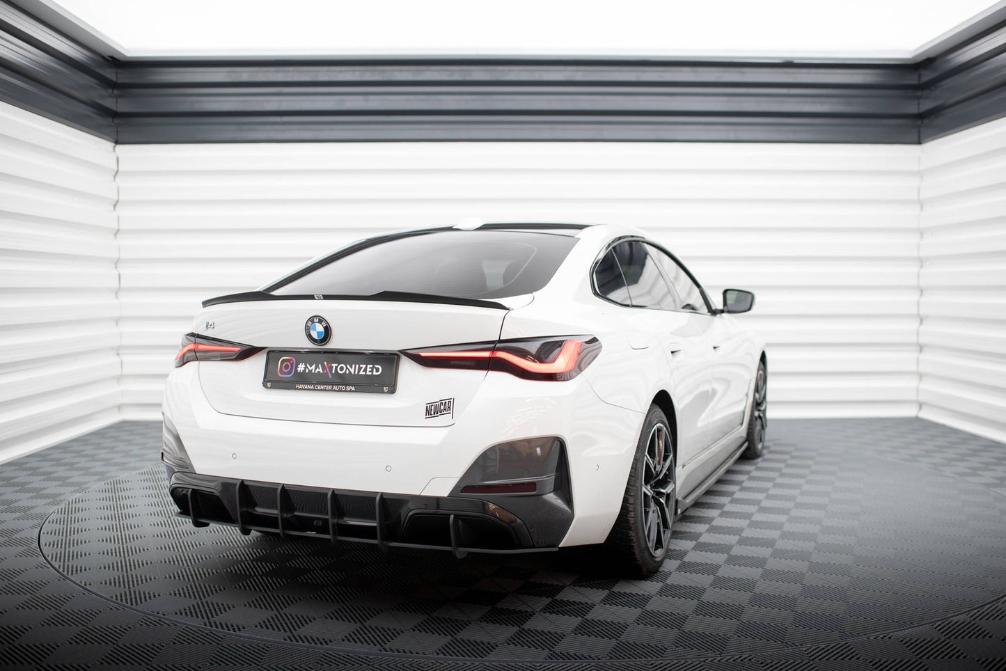 Maxton Street Pro Heckschürze für BMW i4 M-Paket G26