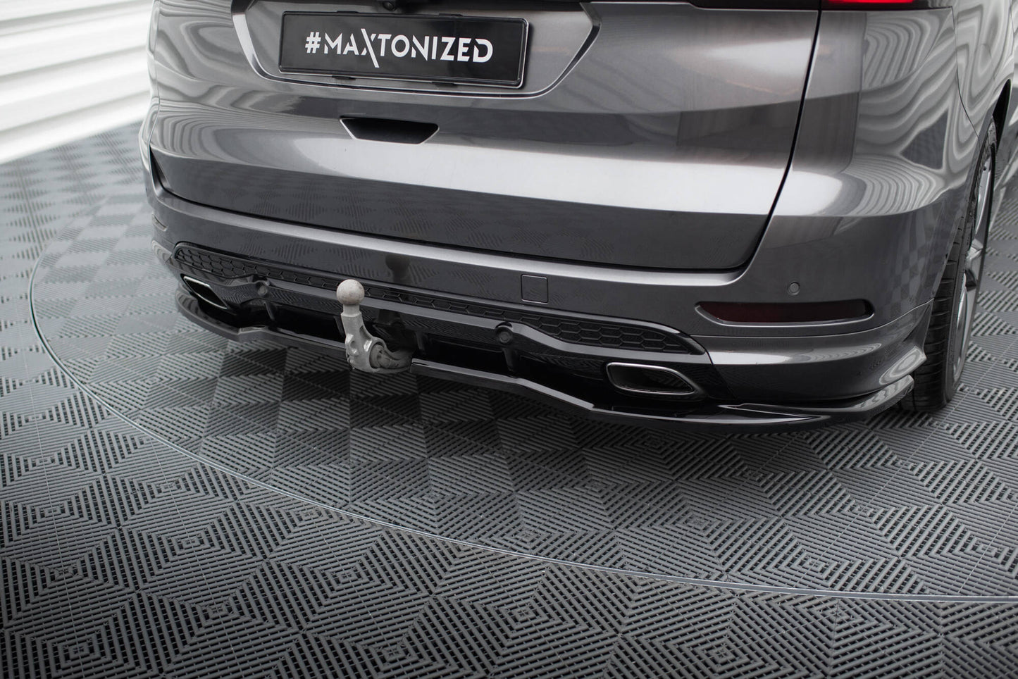 Maxton Mittlerer Diffusor Heck Ansatz DTM Look für Ford S-Max ST-Line Mk2 schwarz Hochglanz