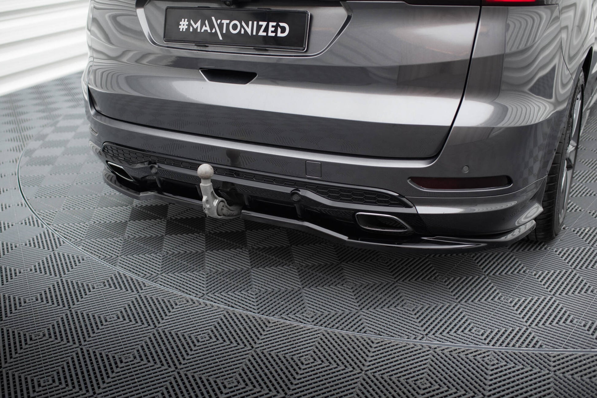 Maxton Mittlerer Diffusor Heck Ansatz DTM Look für Ford S-Max ST-Line Mk2 schwarz Hochglanz
