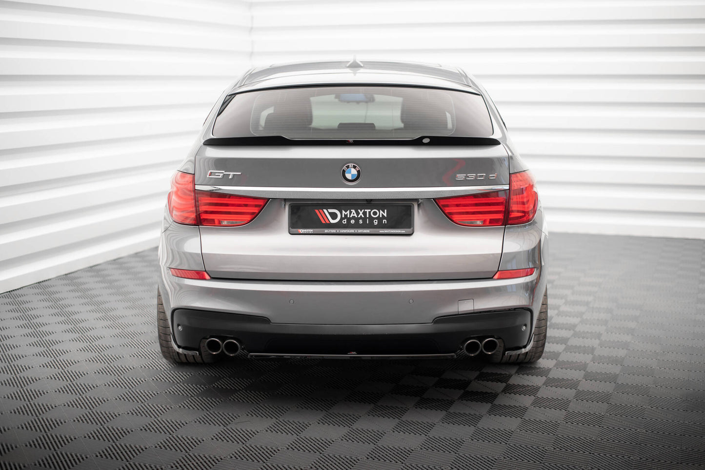 Maxton Heck Ansatz Flaps Diffusor für BMW 5er GT M-Paket F07 schwarz Hochglanz