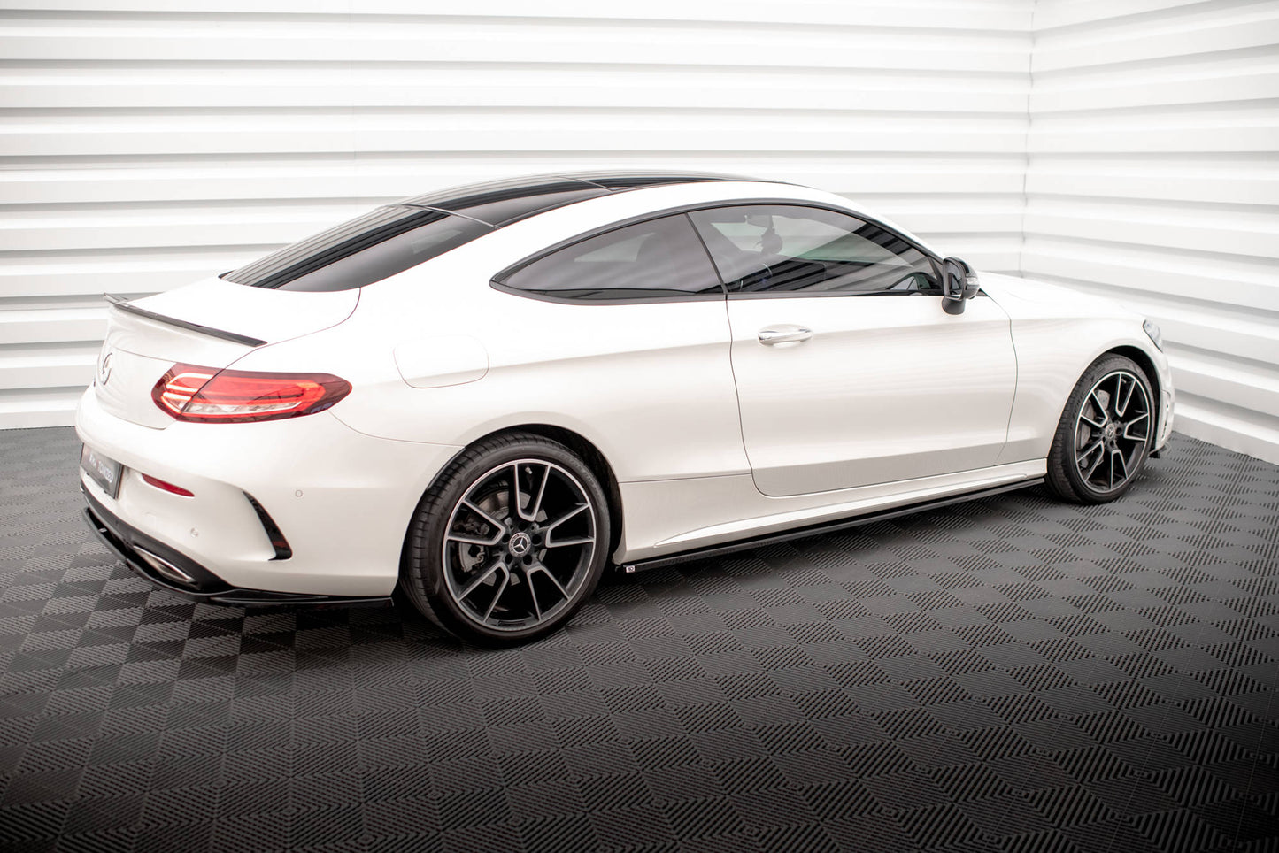 Maxton Seitenschweller Ansatz für Mercedes-Benz C Coupe AMG-Line C205 Facelift schwarz Hochglanz