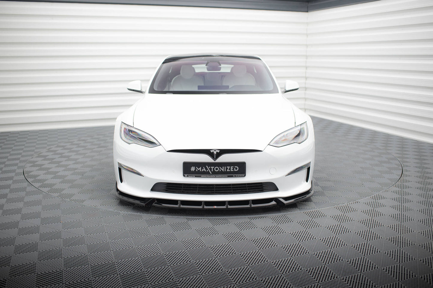 Maxton Front Ansatz V.1 für Tesla Model S Plaid Mk1 Facelift schwarz Hochglanz