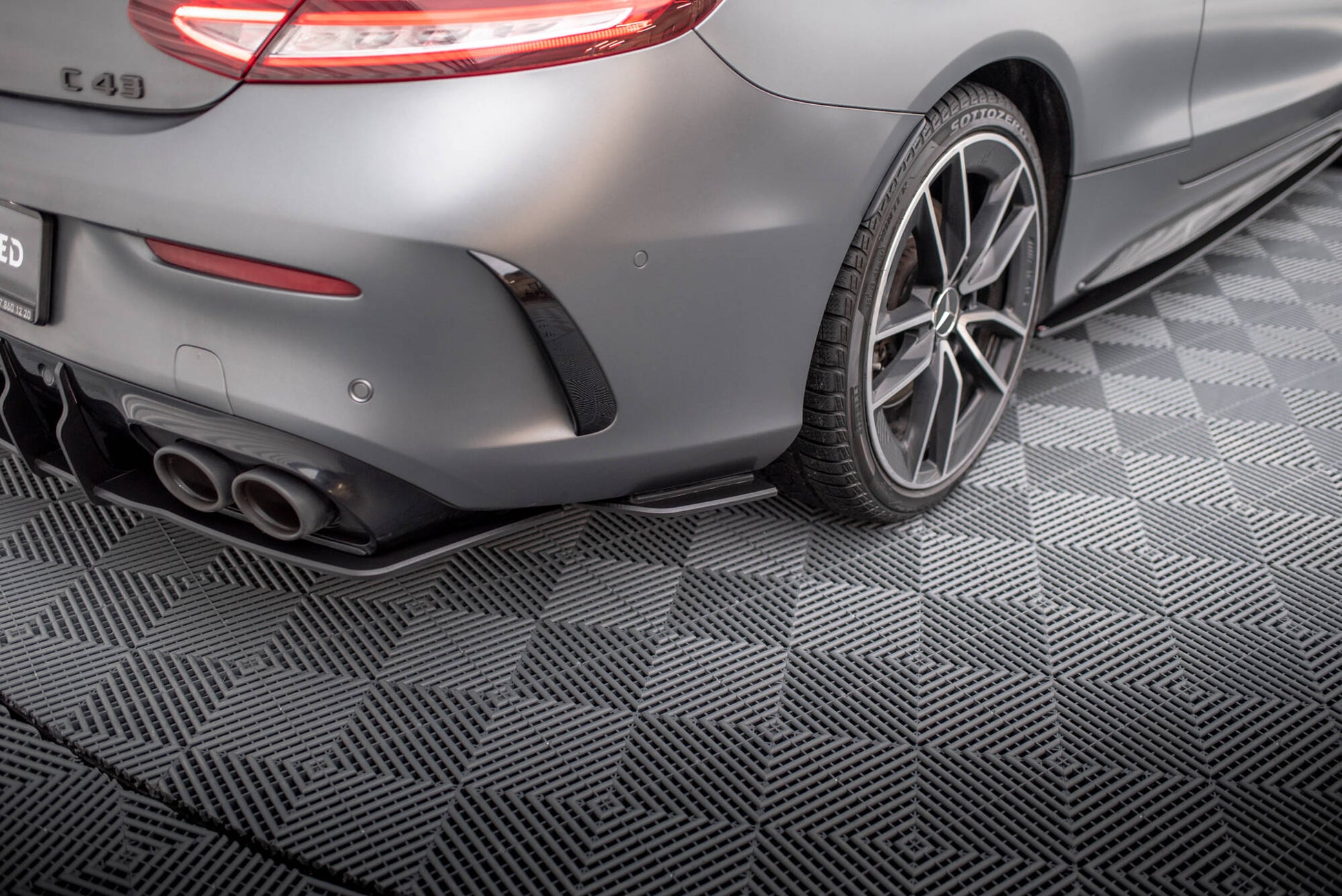 Maxton Street Pro Heck Ansatz Flaps Diffusor für Mercedes-AMG C43 Coupe C205 Facelift