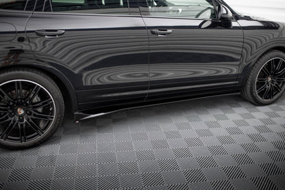 Maxton Seitenschweller Ansatz für Porsche Cayenne Mk2 Facelift schwarz Hochglanz