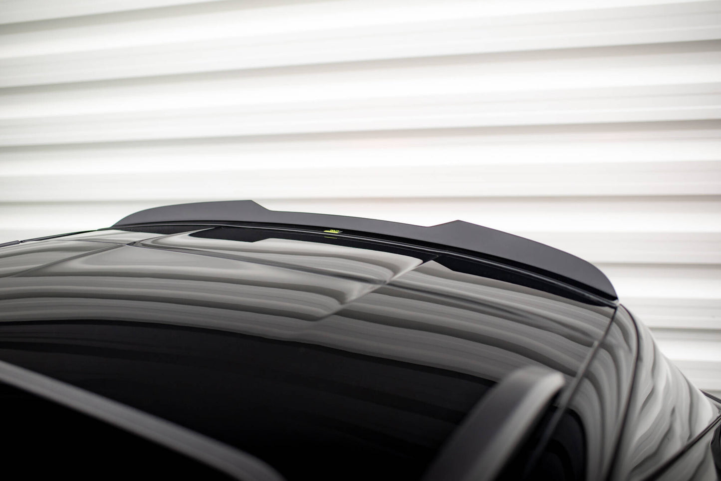 Maxton Spoiler CAP für Peugeot 3008 GT-Line Mk2 Facelift schwarz Hochglanz