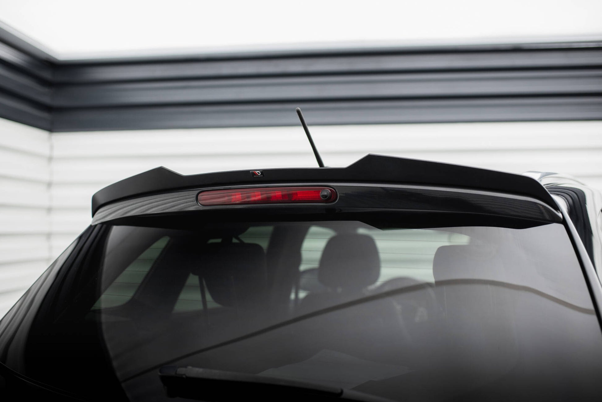 Maxton Spoiler CAP für Suzuki Vitara S Mk2 schwarz Hochglanz