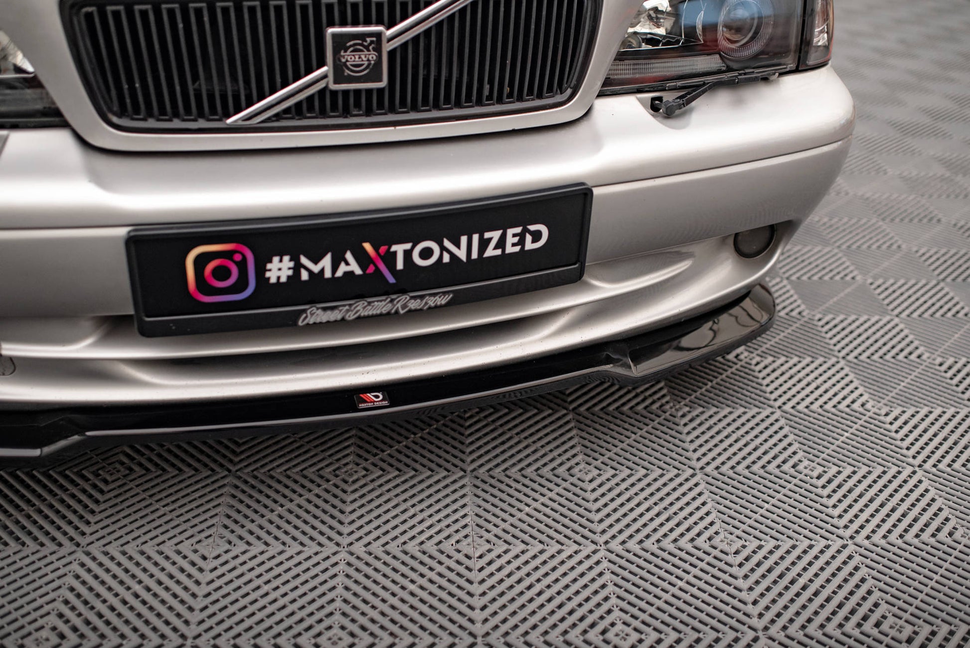 Maxton Front Ansatz V.2 für Volvo C70 Mk1 schwarz Hochglanz