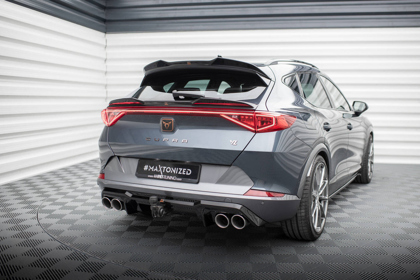 Maxton Diffusor Heck Ansatz V.3 für Cupra Formentor VZ Mk1 schwarz Hochglanz