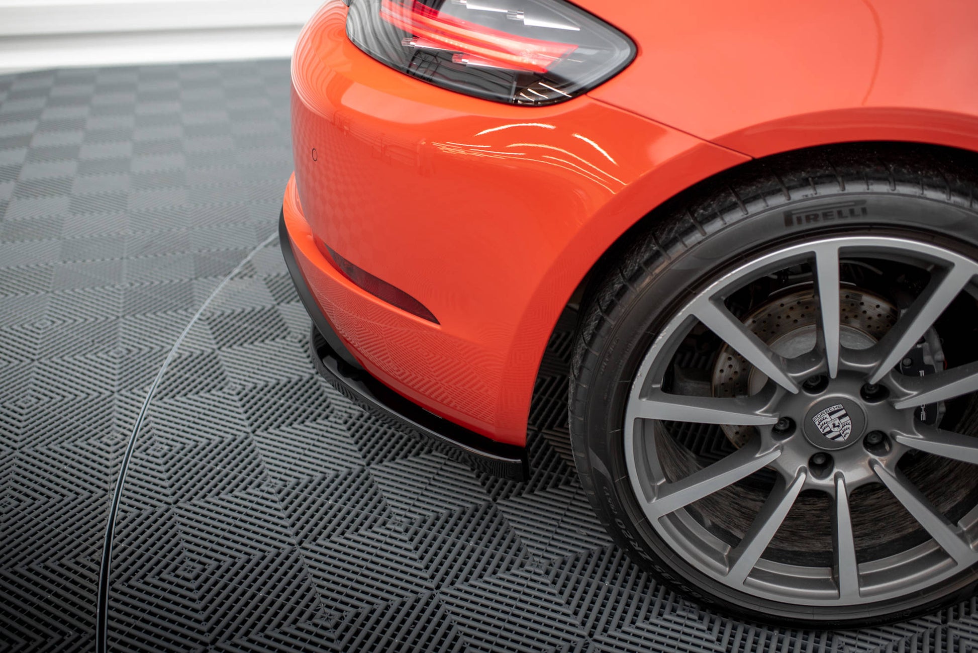 Maxton Heck Ansatz Flaps Diffusor für Porsche 718 Cayman 982c schwarz Hochglanz