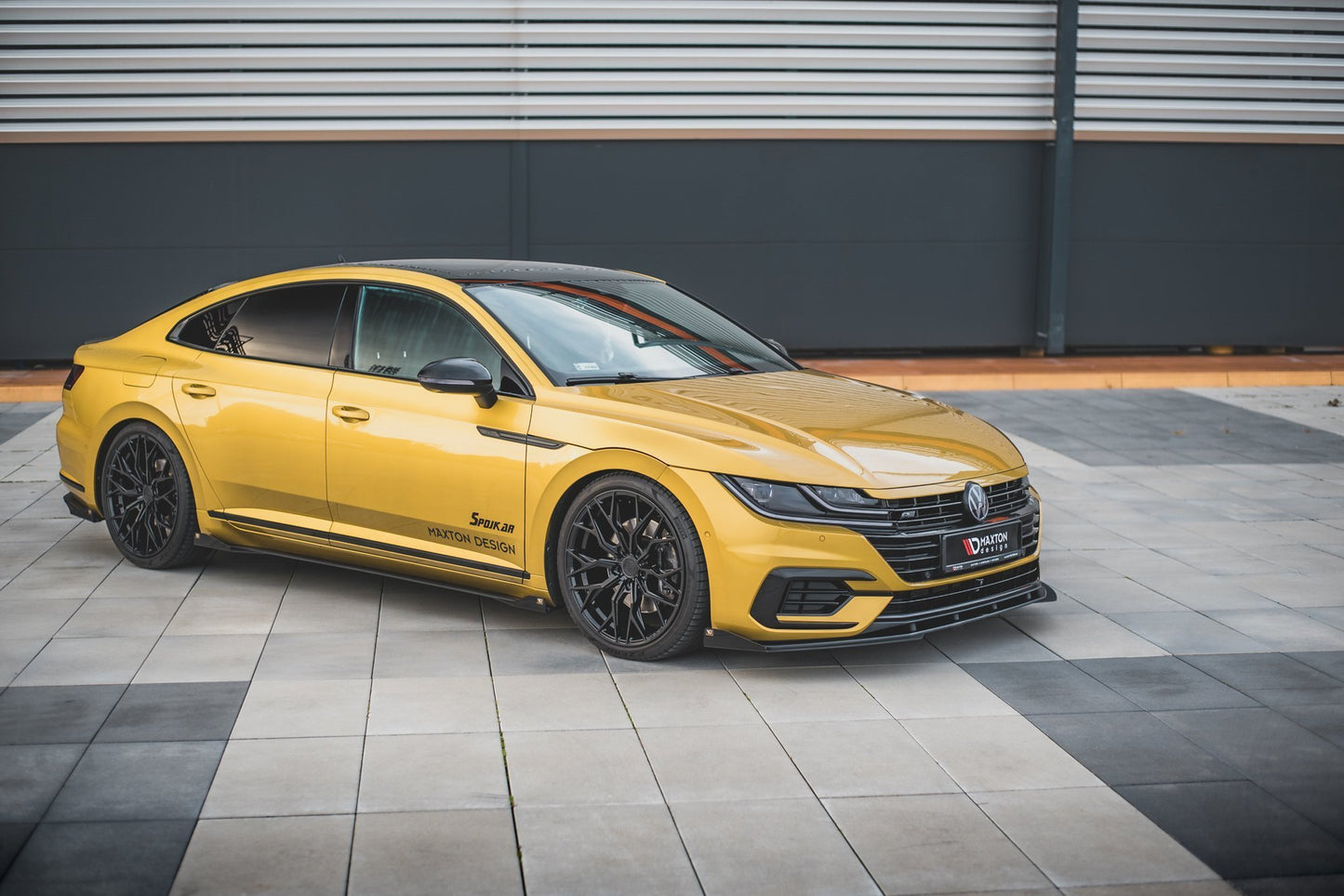 Maxton Robuste Racing Front Ansatz für passend +Flaps für Volkswagen Arteon R-Line schwarz Hochglanz