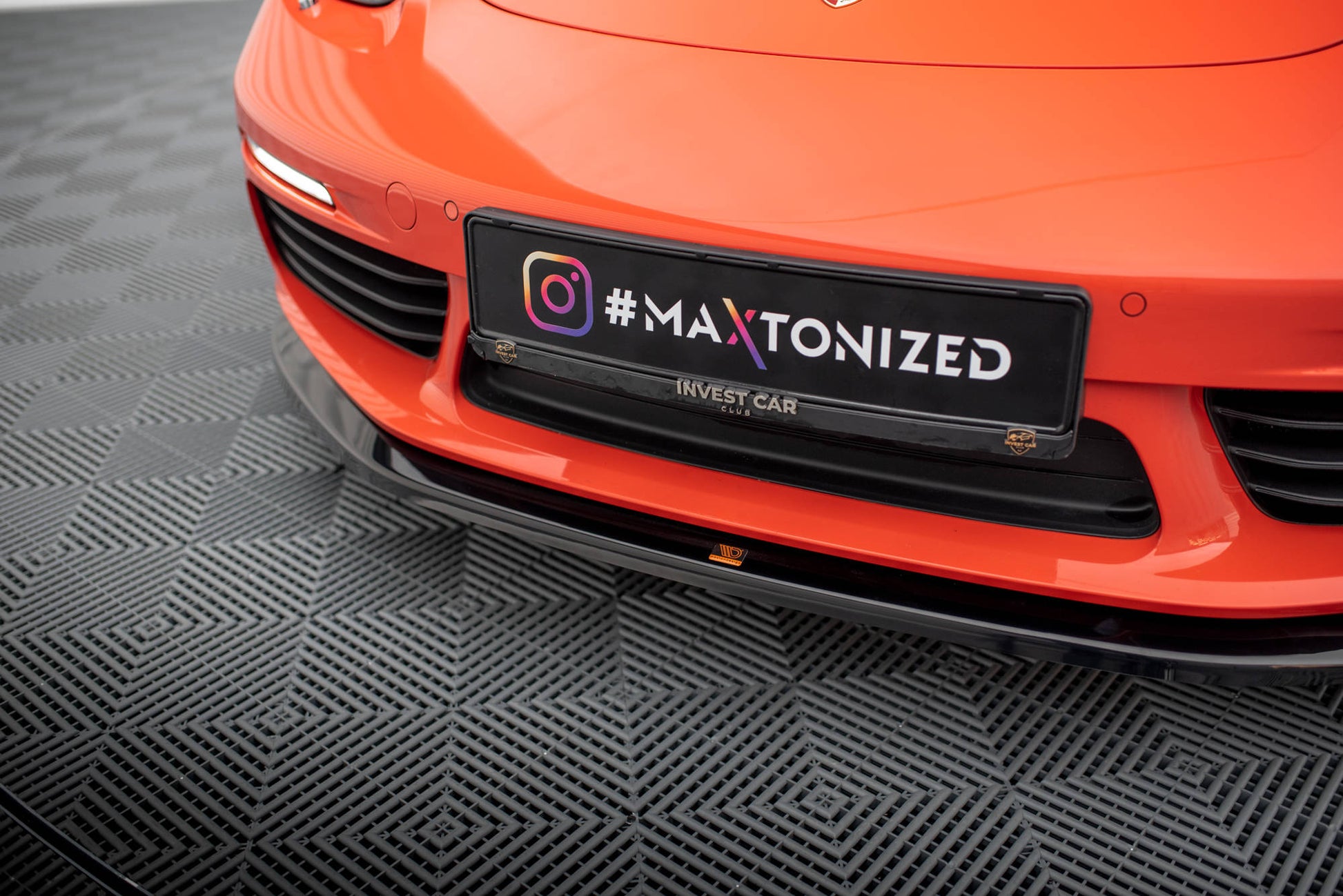 Maxton Front Ansatz V.2 für Porsche 718 Cayman 982c schwarz Hochglanz