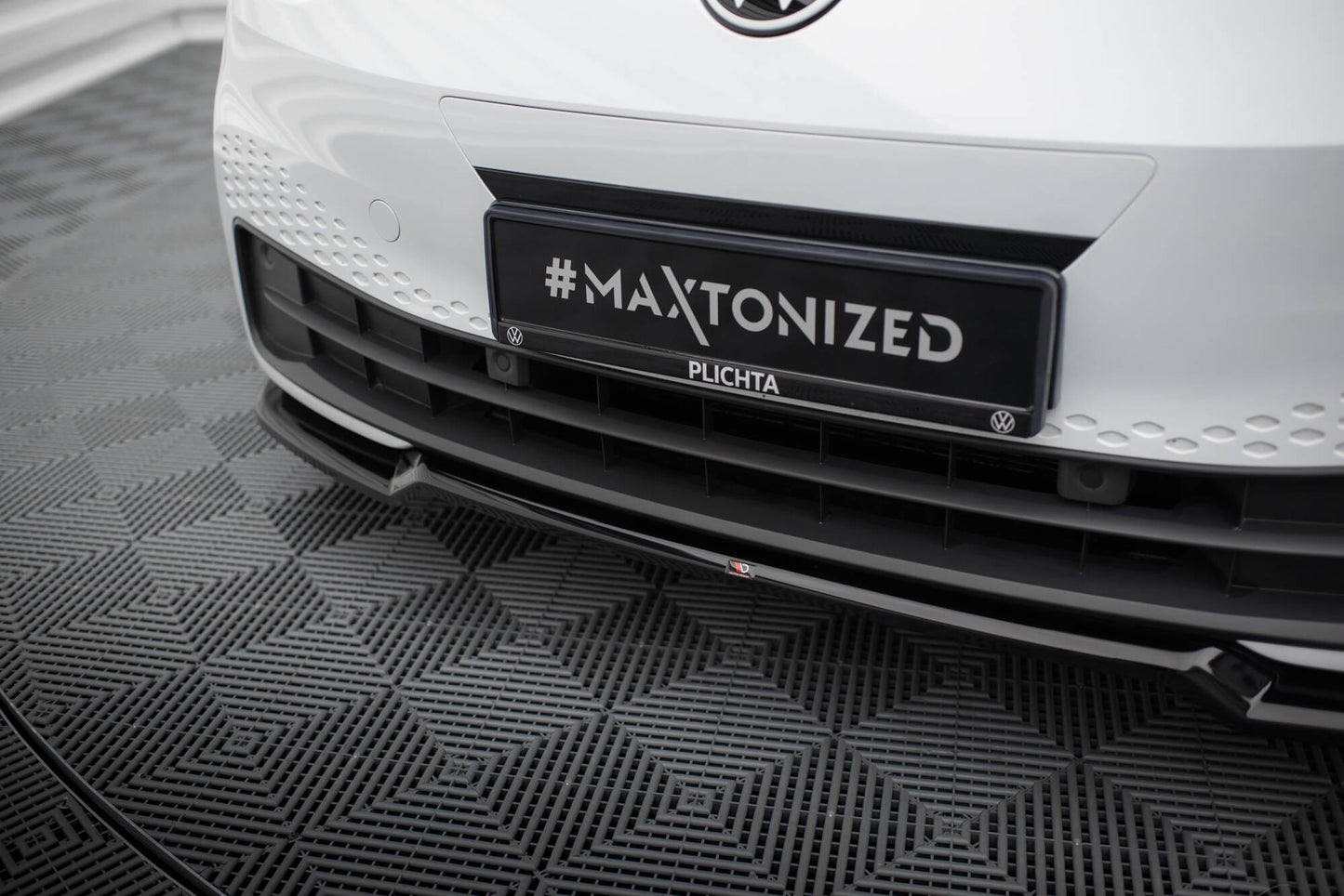 Maxton Front Ansatz V.1 für Volkswagen ID.3 Mk1 schwarz Hochglanz