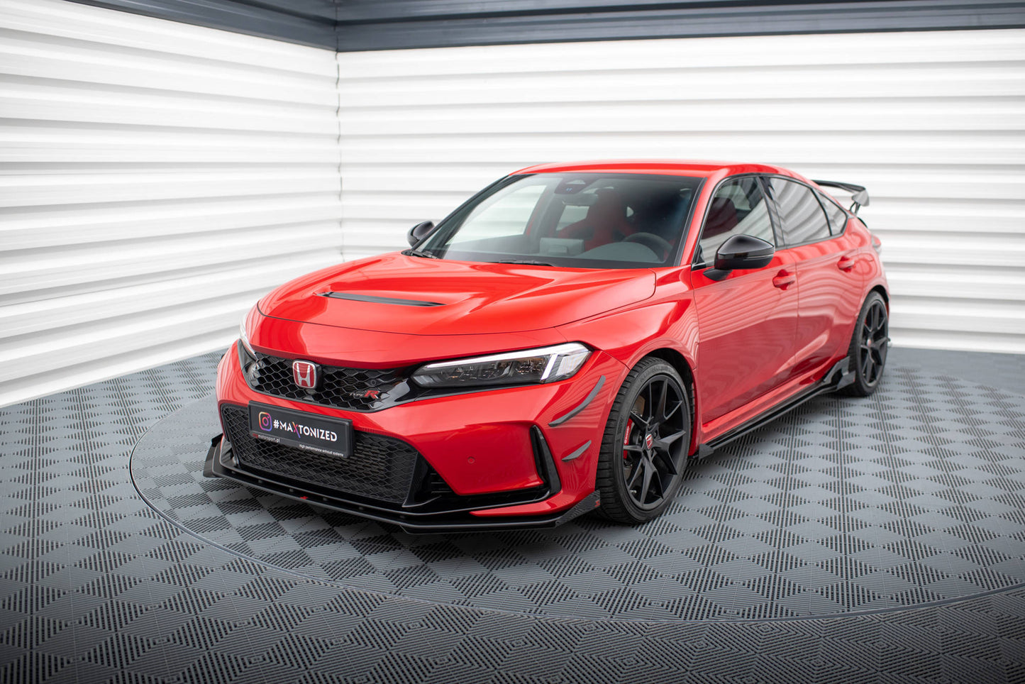 Maxton Street Pro Front Ansatz für +Flaps für + Flaps Honda Civic Type-R Mk 11 schwarz Hochglanz