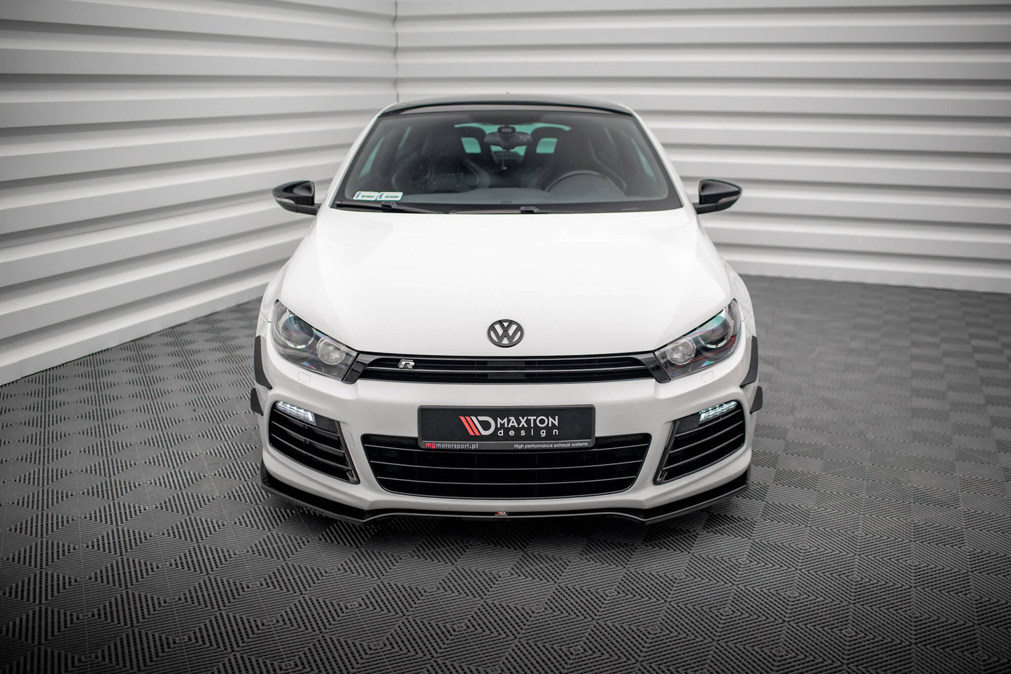 Maxton Front Ansatz V.4 für Volkswagen Scirocco R Mk3 schwarz Hochglanz