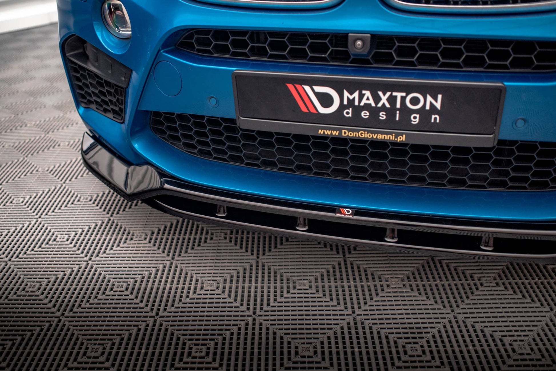 Maxton Front Ansatz V.3 für BMW X5 M F85 / X6 M F86 schwarz Hochglanz