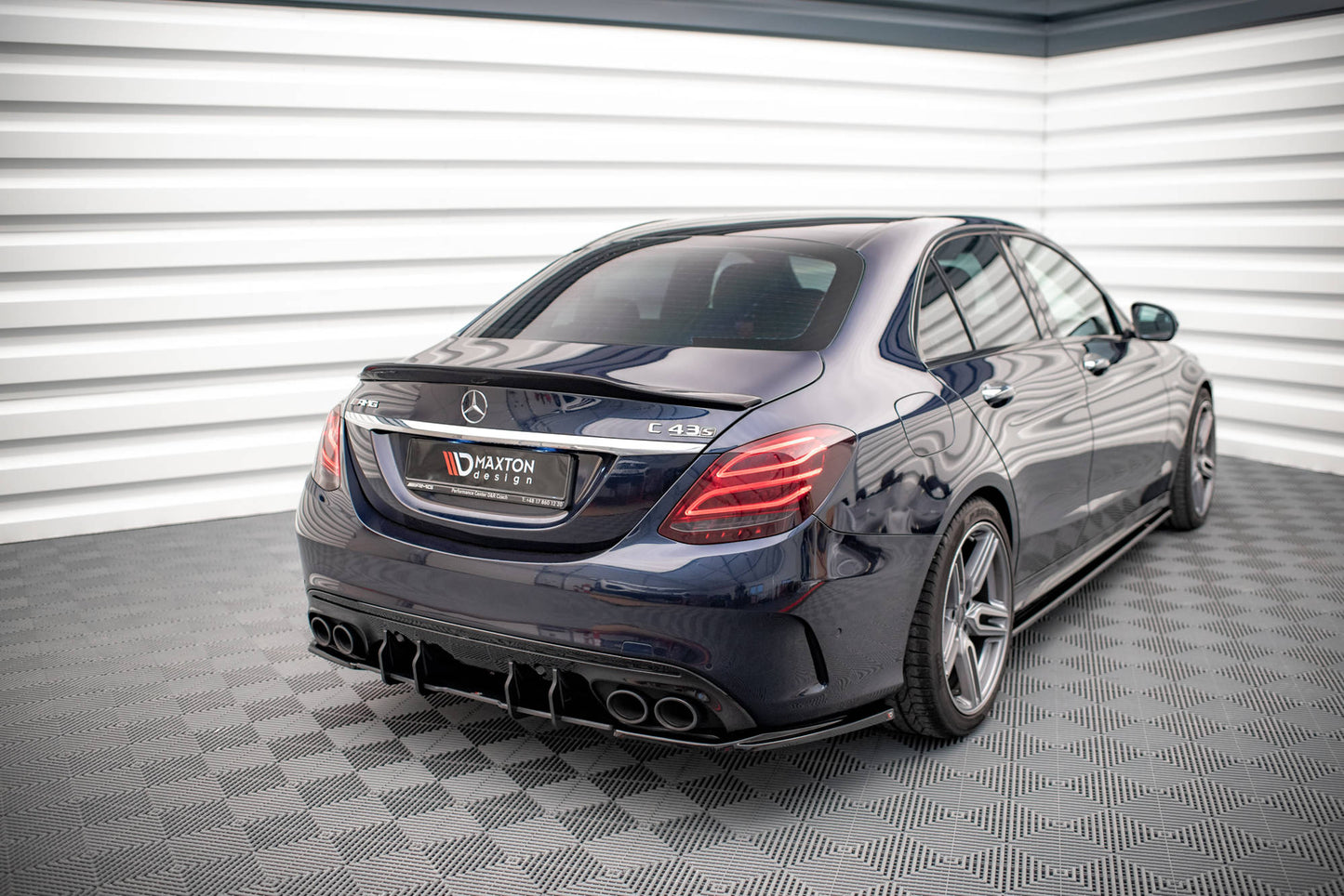 Maxton Heck Ansatz Flaps Diffusor für Mercedes-AMG C 43 Limousine W205 Facelift schwarz Hochglanz