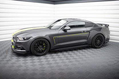 Maxton Side Flaps Ford Mustang GT Mk6  schwarz Hochglanz