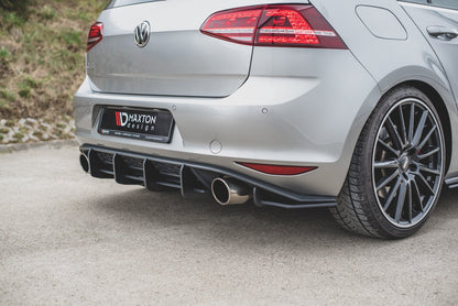 Maxton Robuste Racing Heckschürze V.1 für VW Golf 7 GTI