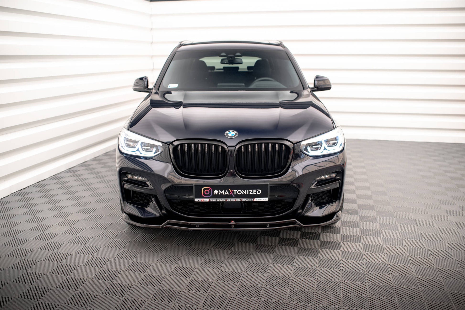 Maxton Front Ansatz V.1 für BMW X3 M40d / M40i / M-Paket G01  schwarz Hochglanz