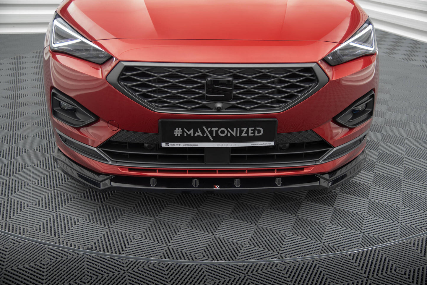 Maxton Front Ansatz V.2 für Seat Tarraco FR Mk1 schwarz Hochglanz