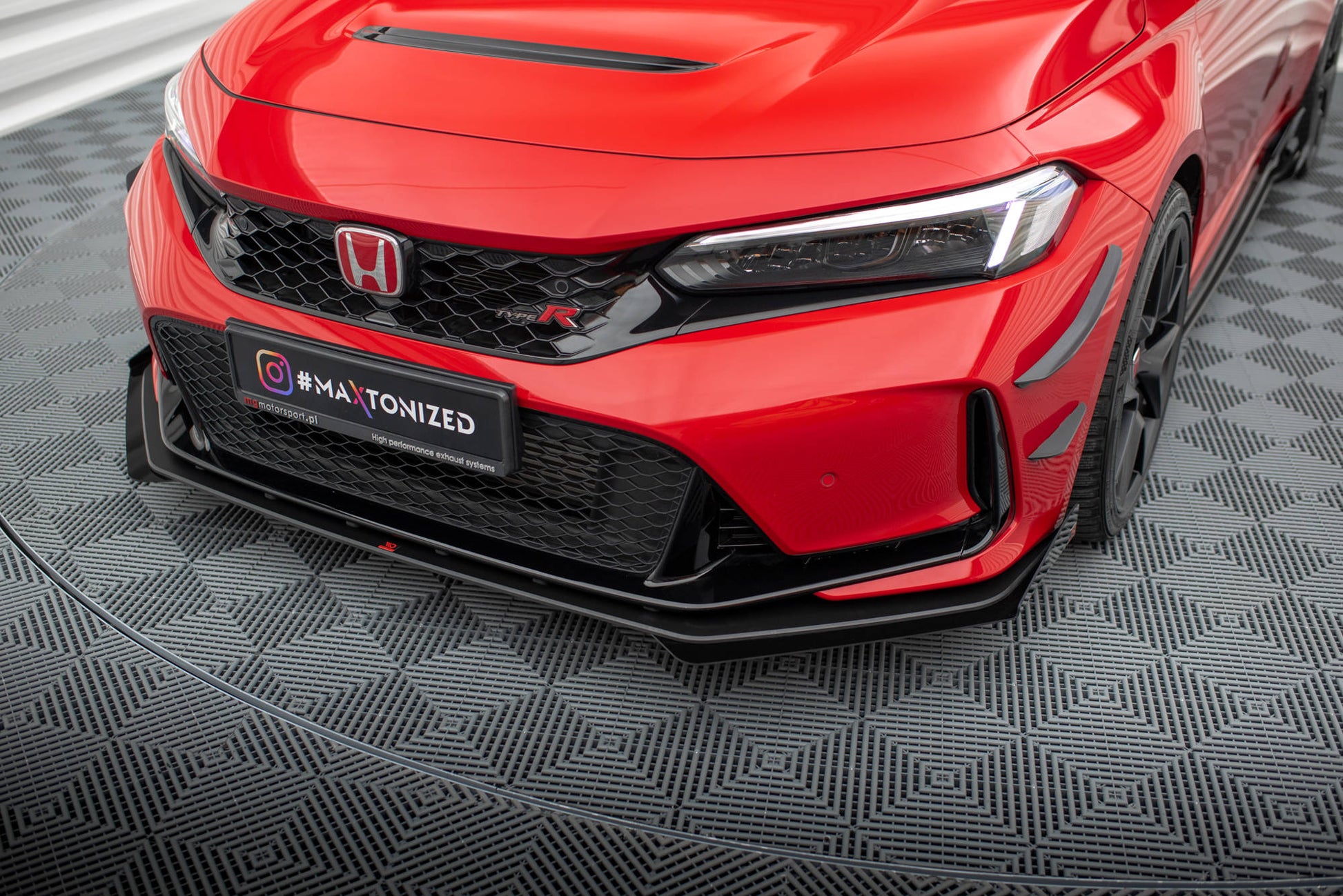 Maxton Street Pro Front Ansatz für +Flaps für + Flaps Honda Civic Type-R Mk 11 schwarz Hochglanz