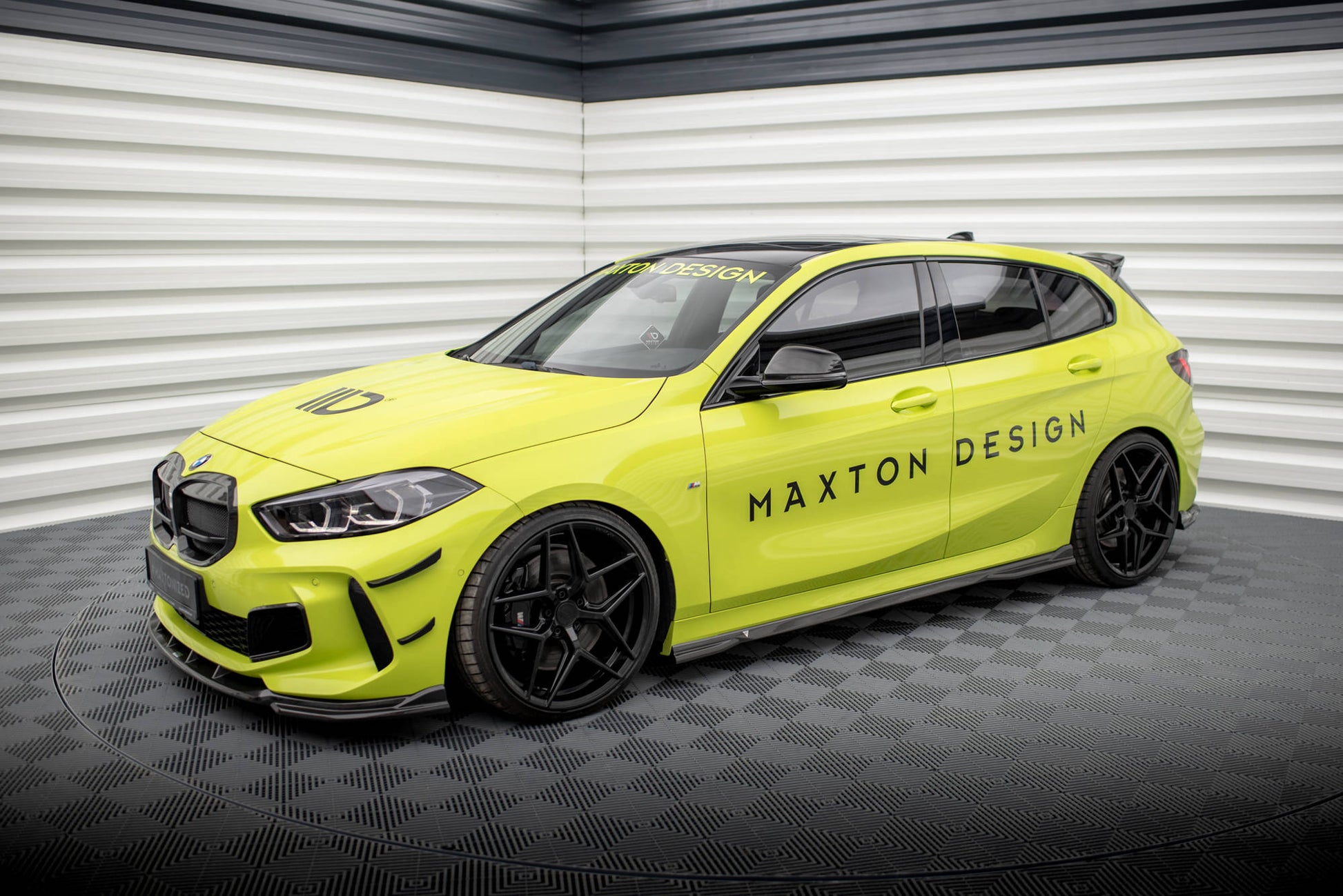 Maxton Set of Carbon Fiber Splitters BMW 1er F40 M-Paket / M135i schwarz matt