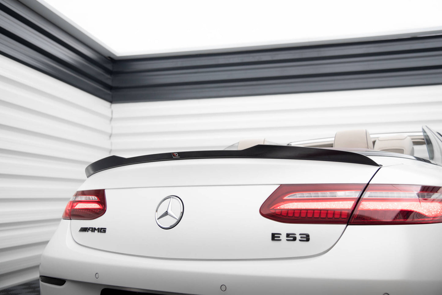 Maxton Spoiler CAP für Mercedes-Benz E Cabriolet AMG-Line / E53 AMG A238 schwarz Hochglanz