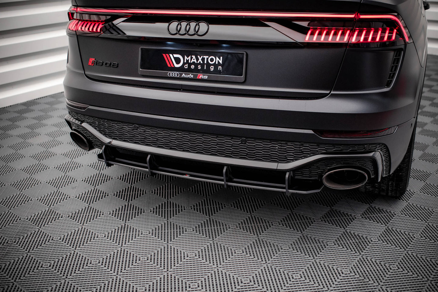 Maxton Street Pro Heckschürze für Audi RSQ8 Mk1