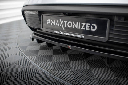 Maxton Mittlerer Diffusor Heck Ansatz DTM Look für Porsche Taycan / Taycan 4 / Taycan 4S / Taycan GTS Mk1  schwarz Hochglanz