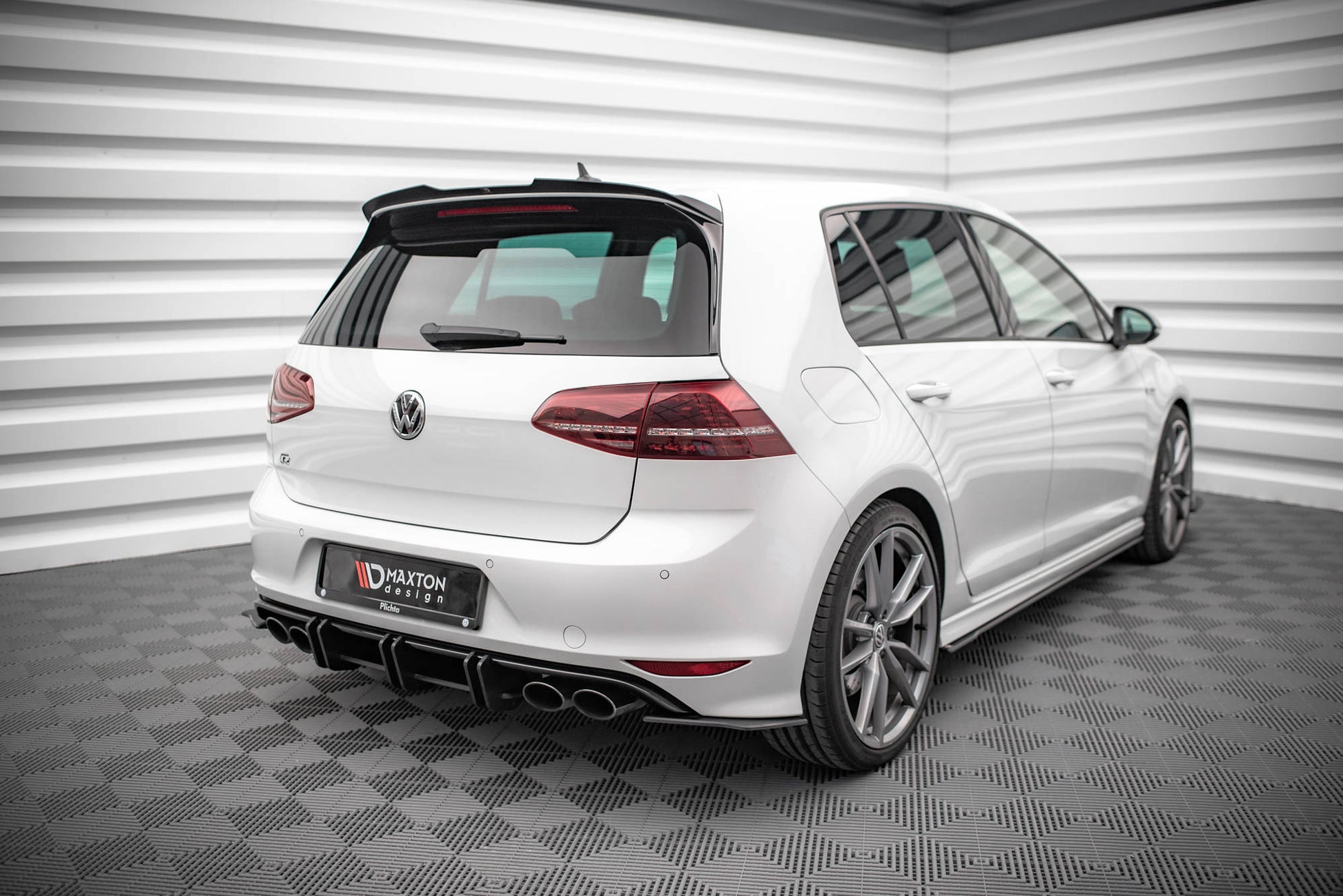 Maxton Street Pro Heckschürze für Volkswagen Golf R Mk7