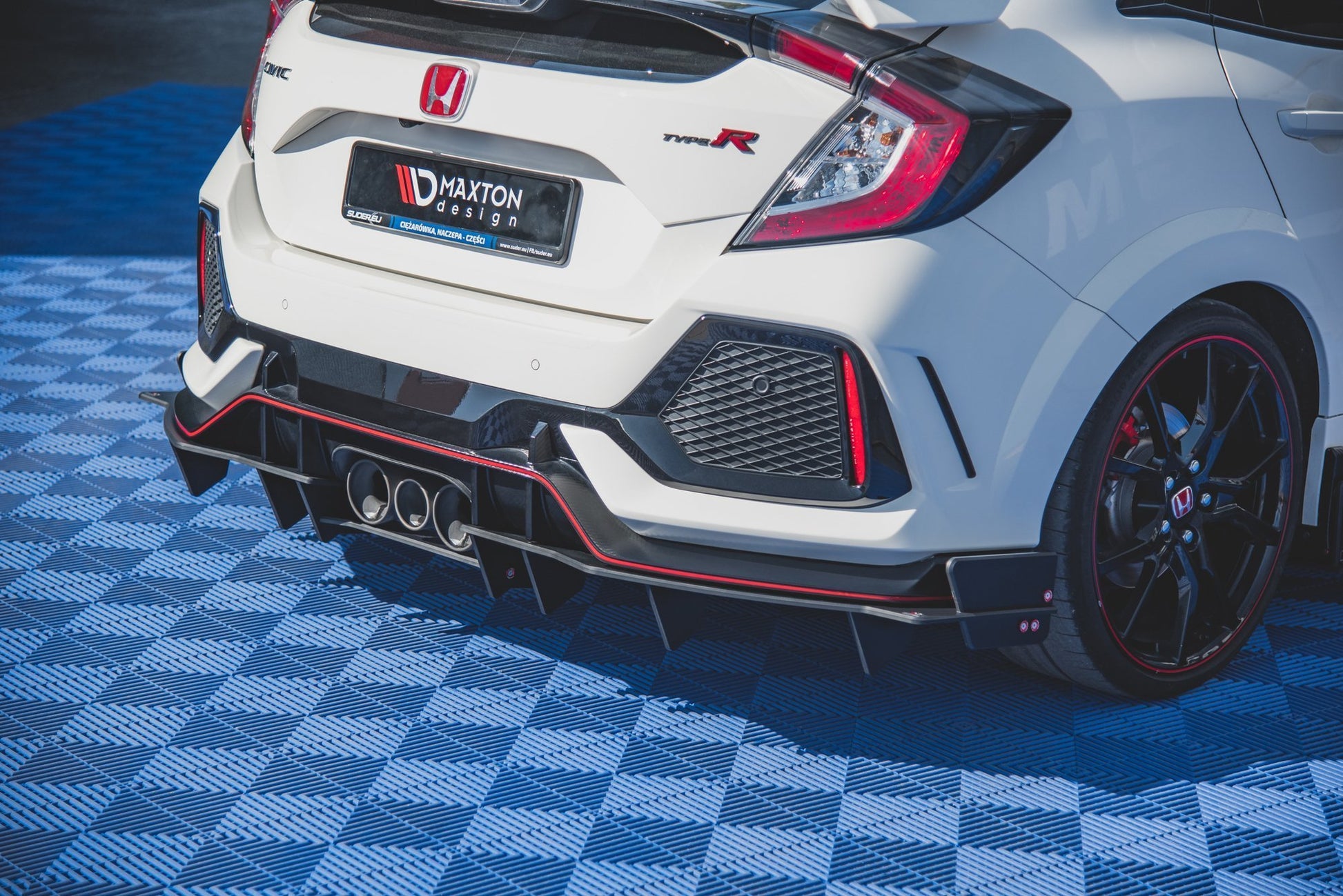 Maxton Robuste Racing Diffusor Heck Ansatz für Honda Civic X Type R