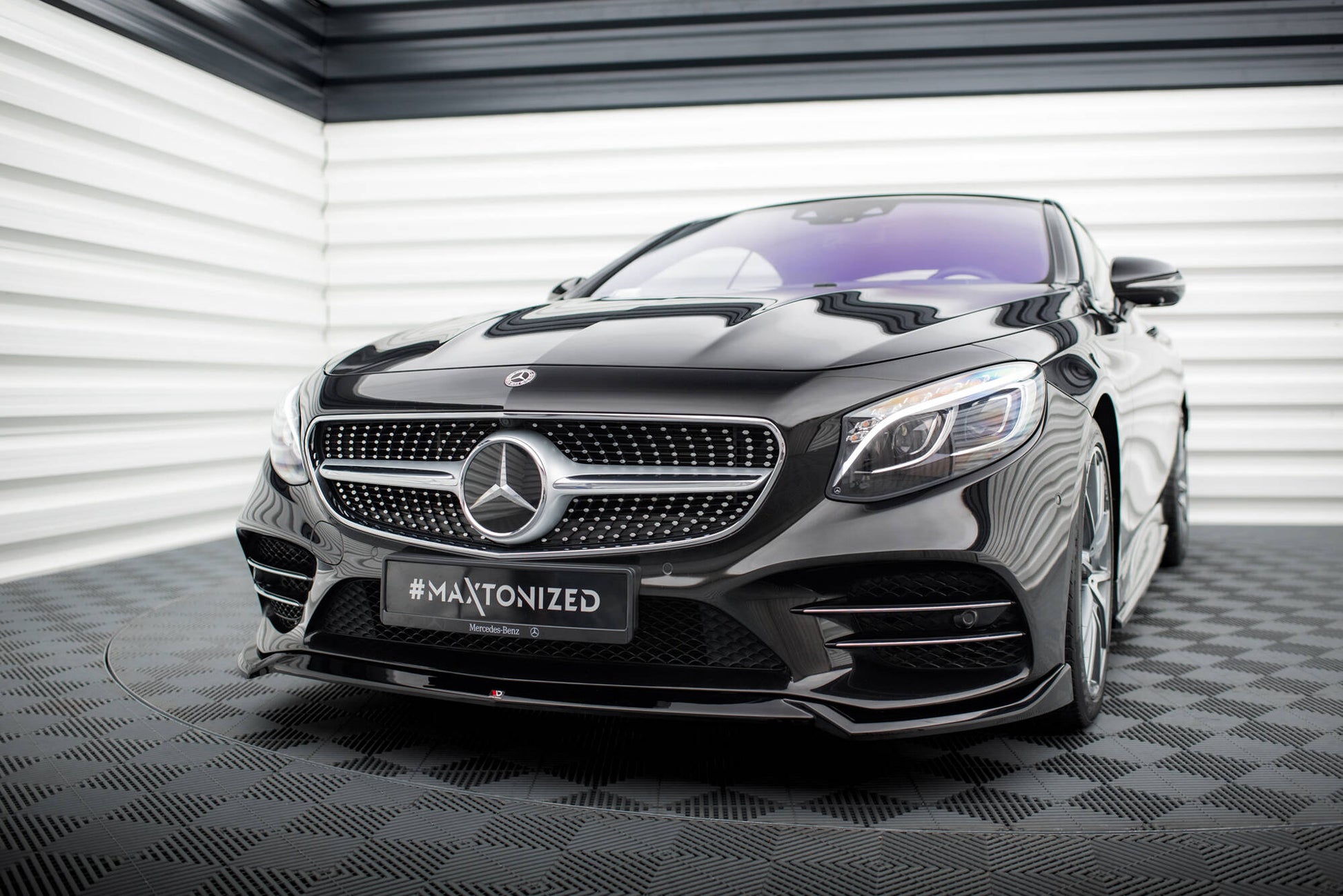 Maxton Front Ansatz V.1 für Mercedes-Benz S Coupe AMG-Line C217 Facelift schwarz Hochglanz