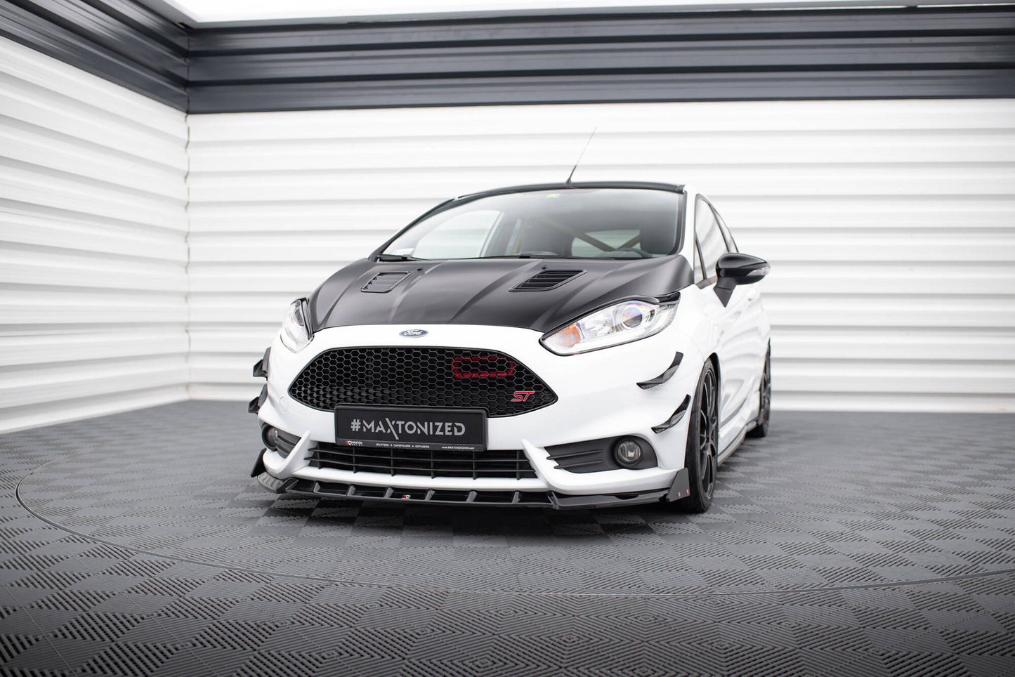 Maxton Front Ansatz V.6 +Flaps für Ford Fiesta ST Mk7 Facelift