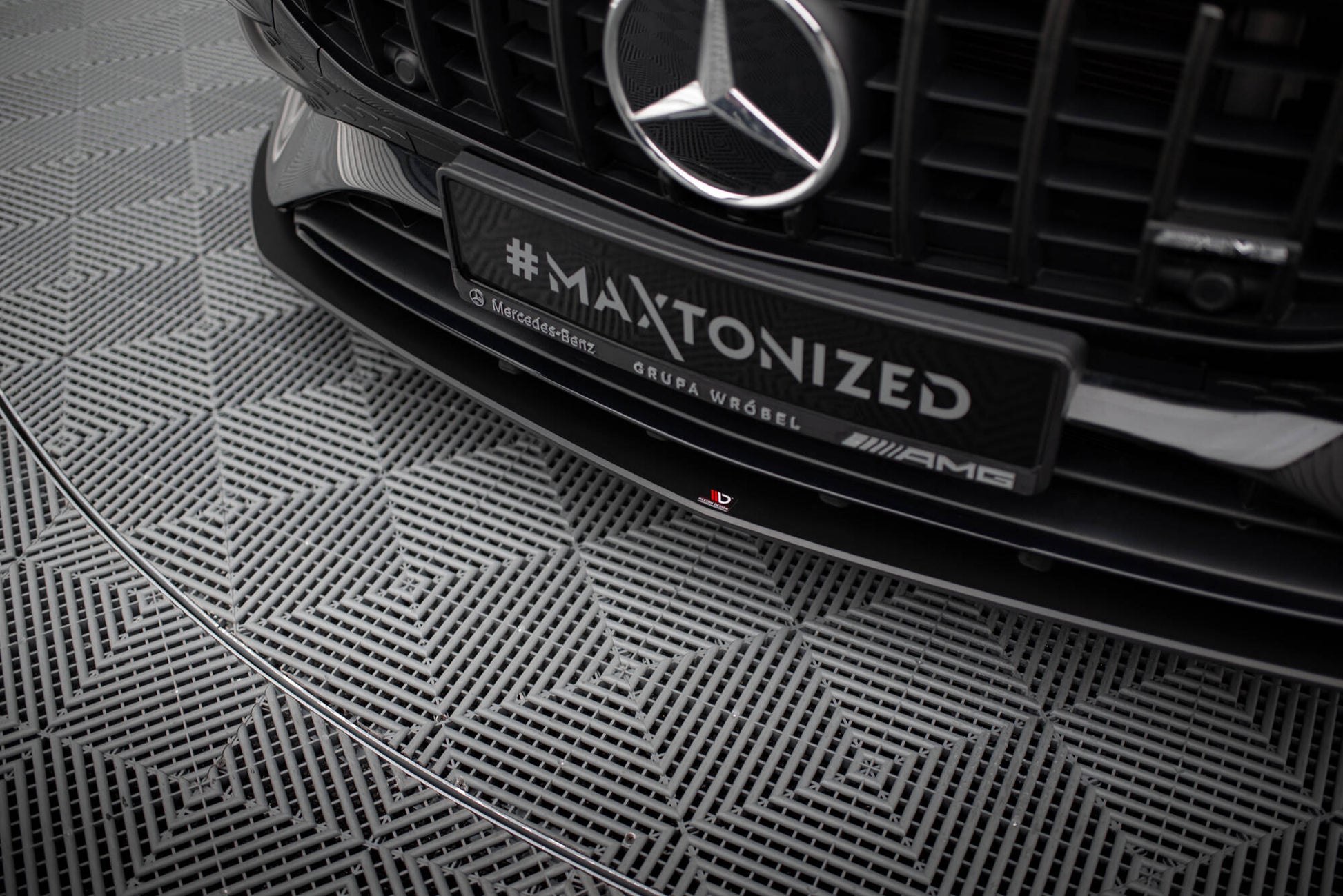 Maxton Street Pro Front Ansatz für für Mercedes-AMG A35 W177 Facelift