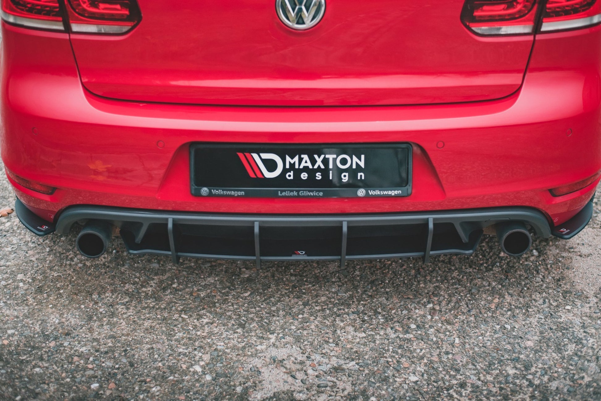 Maxton Robuste Racing Heckschürze V.2 für Volkswagen Golf GTI Mk6