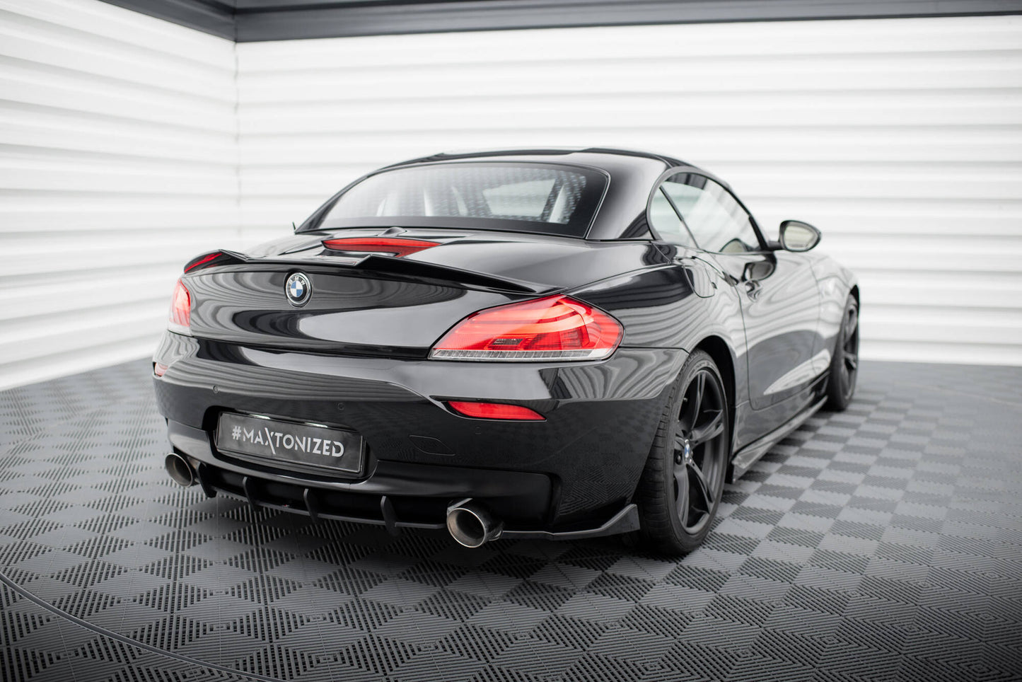 Maxton Heck Ansatz Flaps Diffusor für BMW Z4 M-Paket E89 Facelift schwarz Hochglanz
