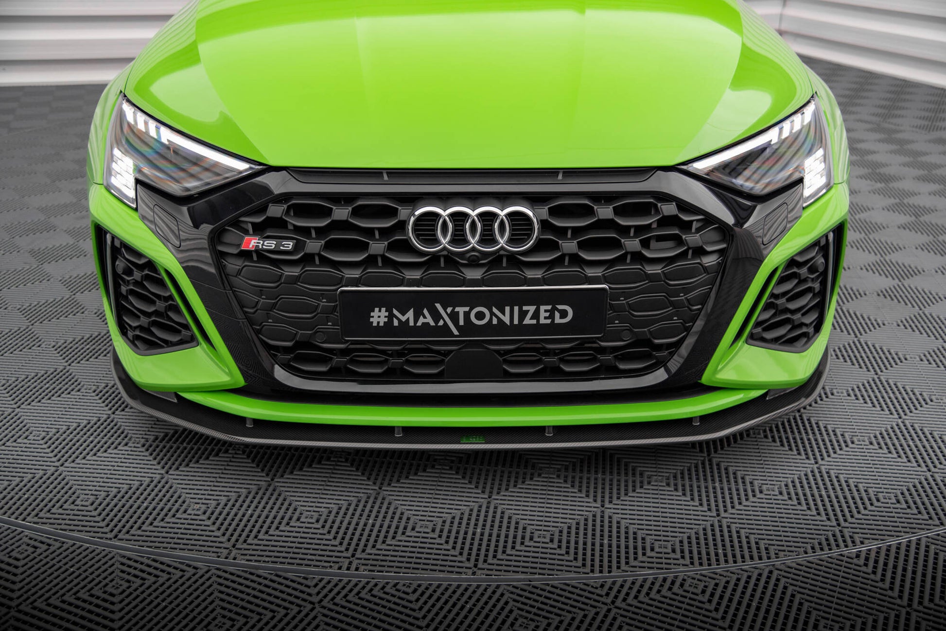 Maxton Set od Carbon Splitters Audi RS3 8Y Limousine schwarz matt