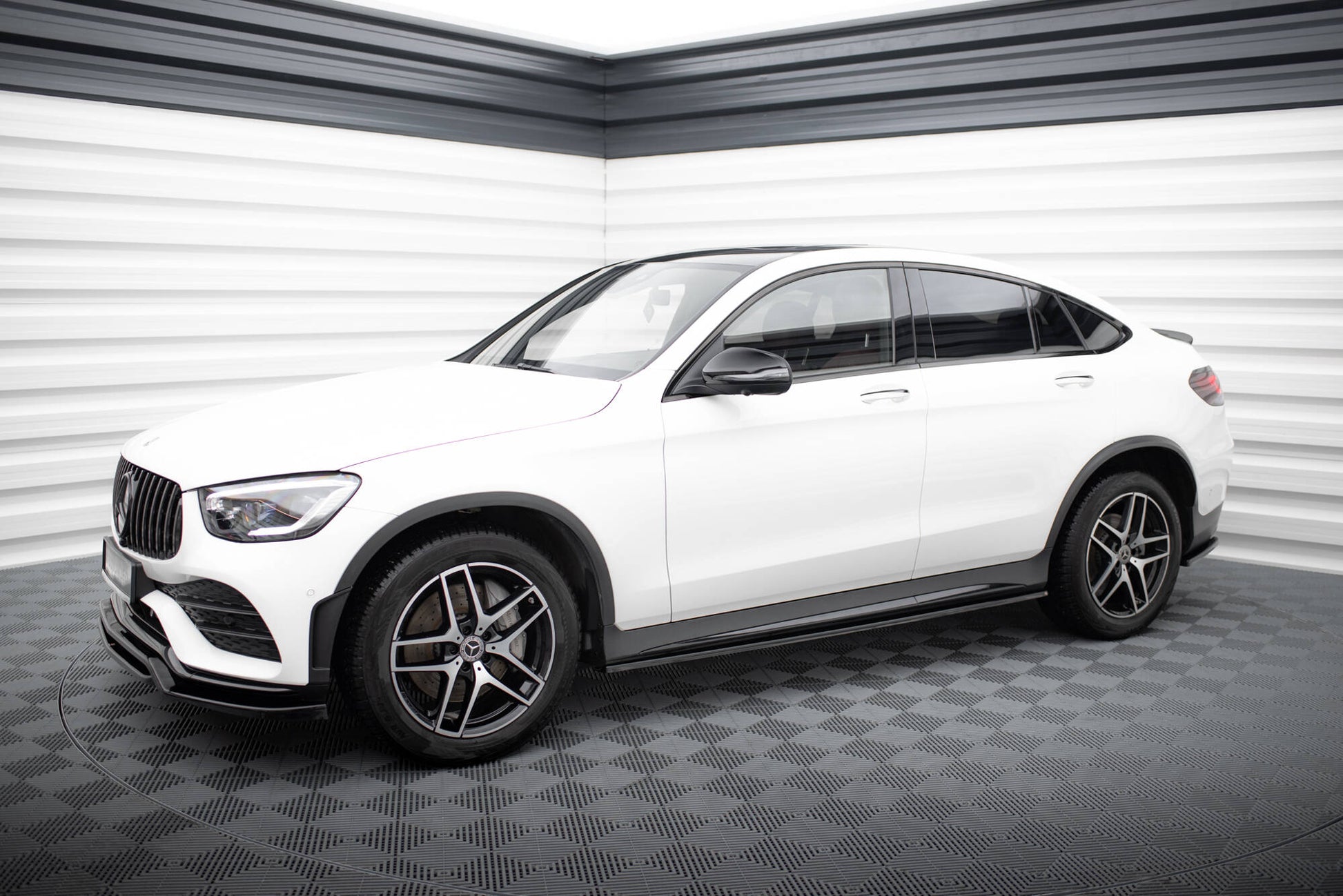 Maxton Seitenschweller Ansatz für V.3 für Mercedes-Benz GLC Coupe AMG-Line C253  schwarz Hochglanz