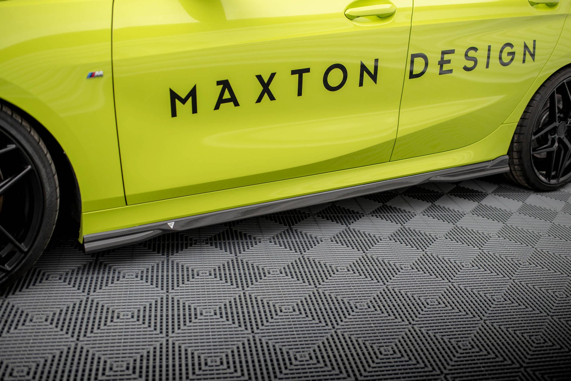 Maxton Set of Carbon Fiber Splitters BMW 1er F40 M-Paket / M135i schwarz matt