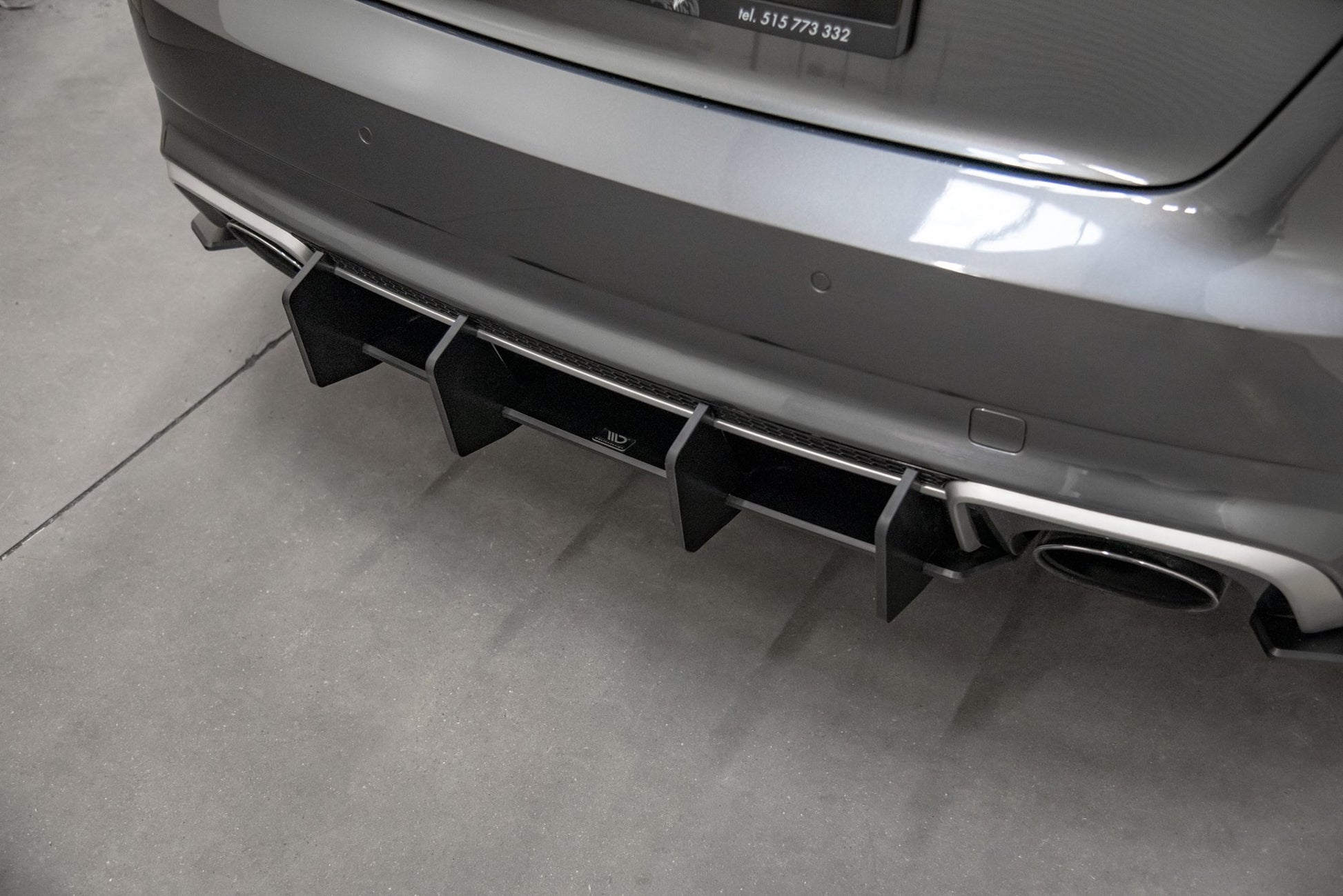 Maxton Robuste Racing Heckschürze V.2 für Audi RS3 8V Sportback