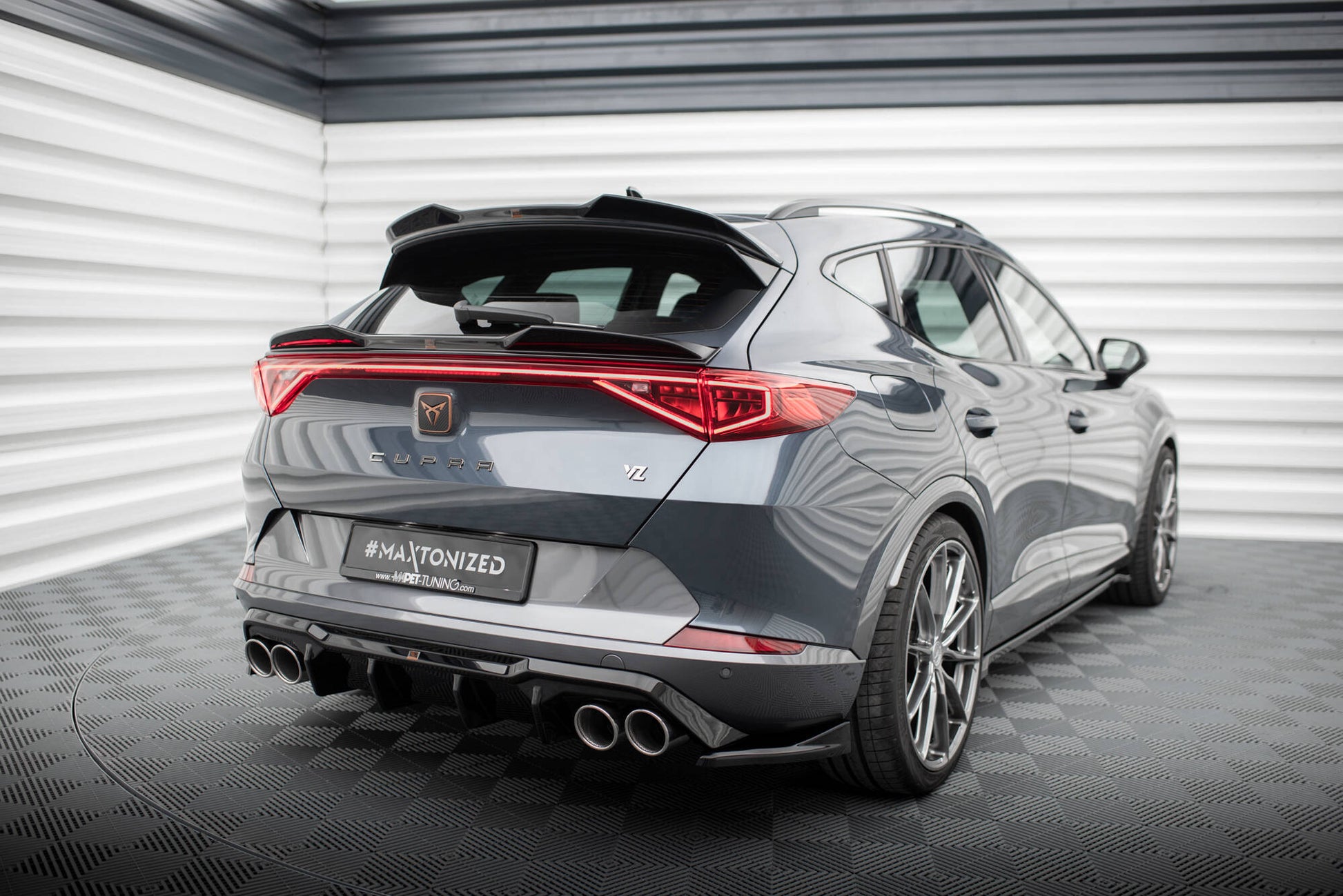 Maxton Niedriger Spoiler CAP für 3D Cupra Formentor Mk1 schwarz Hochglanz