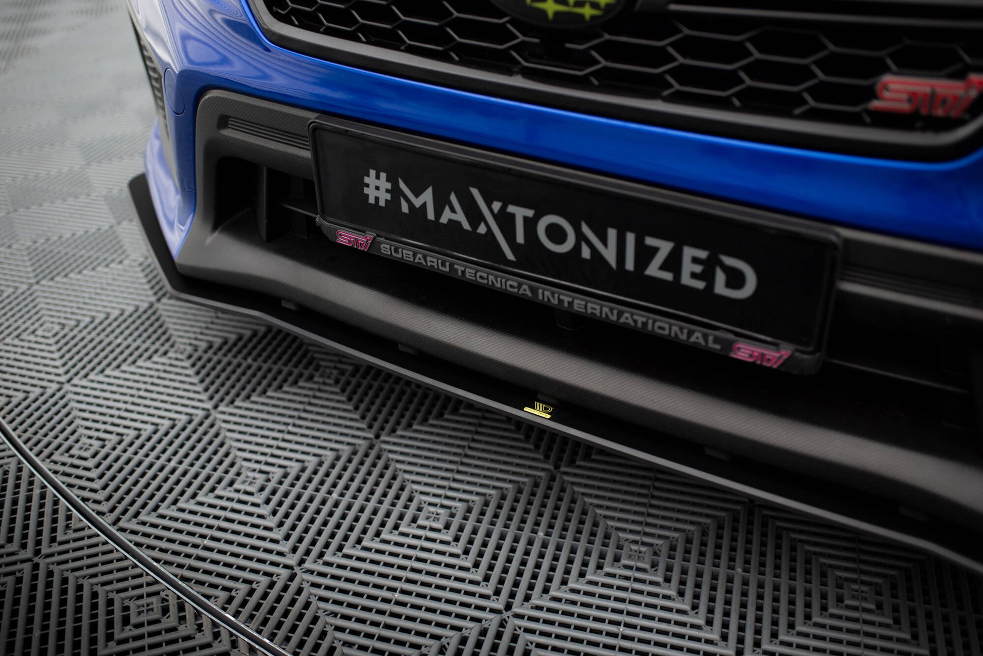 Maxton Street Pro Front Ansatz für für Subaru WRX STI Mk1 Facelift