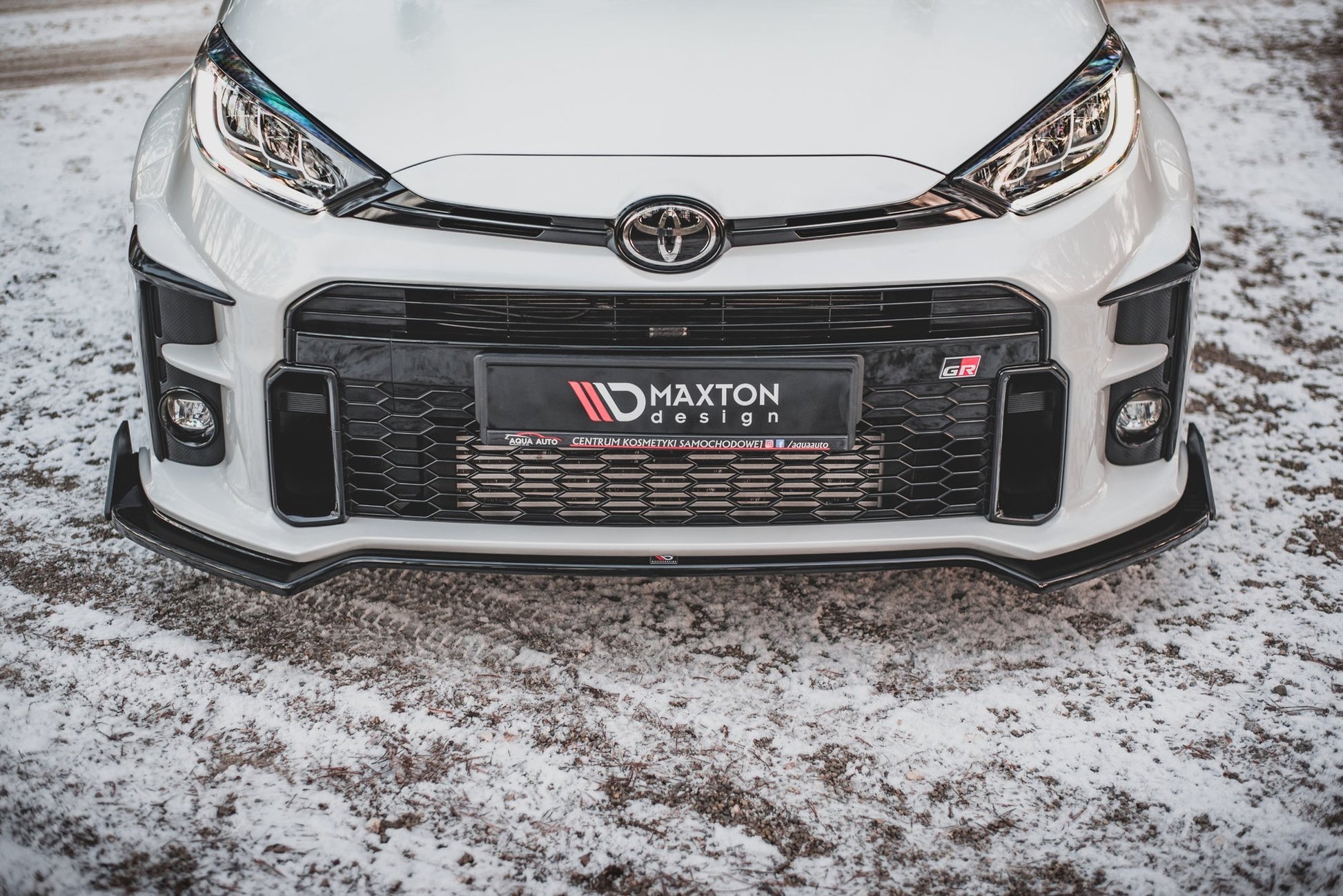 Maxton Front Ansatz V.3 +Flaps für Toyota GR Yaris Mk4