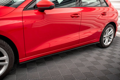 Maxton Seitenschweller Ansatz für Audi A3 8Y Carbon Look