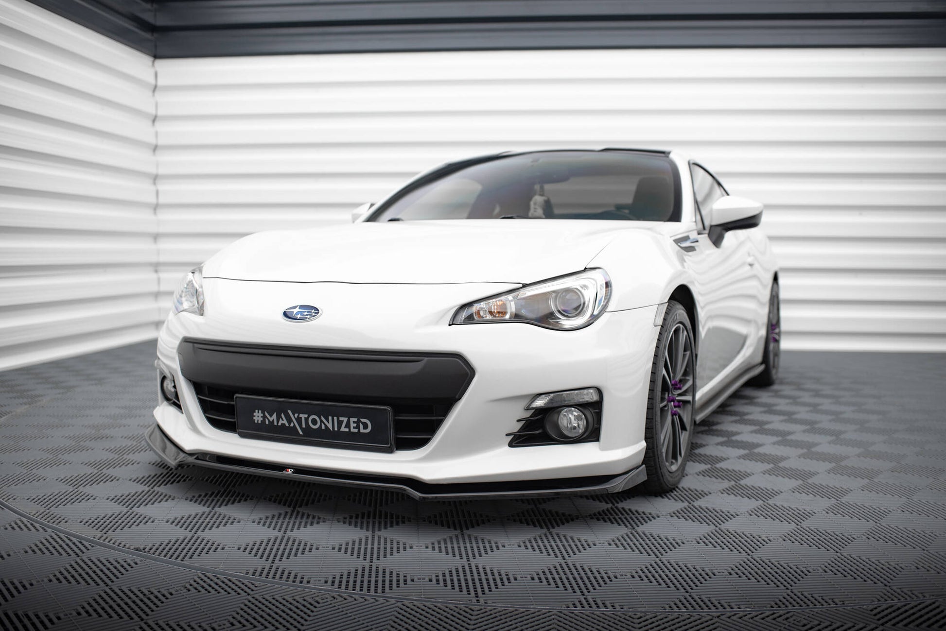 Maxton Front Ansatz V.2 für Subaru BRZ schwarz Hochglanz