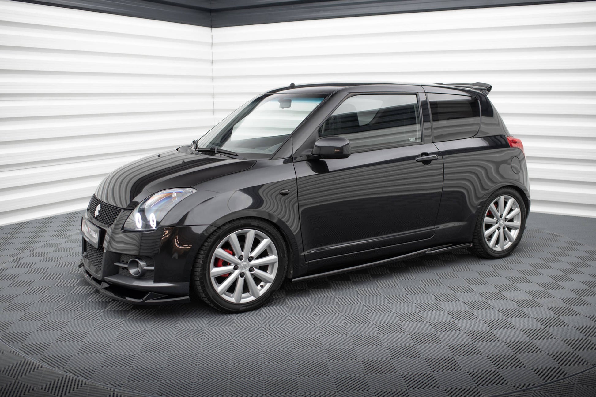 Maxton Seitenschweller Ansatz für Suzuki Swift Sport Mk4 schwarz Hochglanz