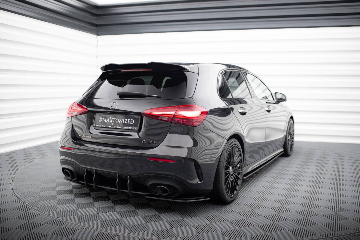 Maxton Street Pro Heck Ansatz Flaps Diffusor für Mercedes-AMG A35 Hatchback W177